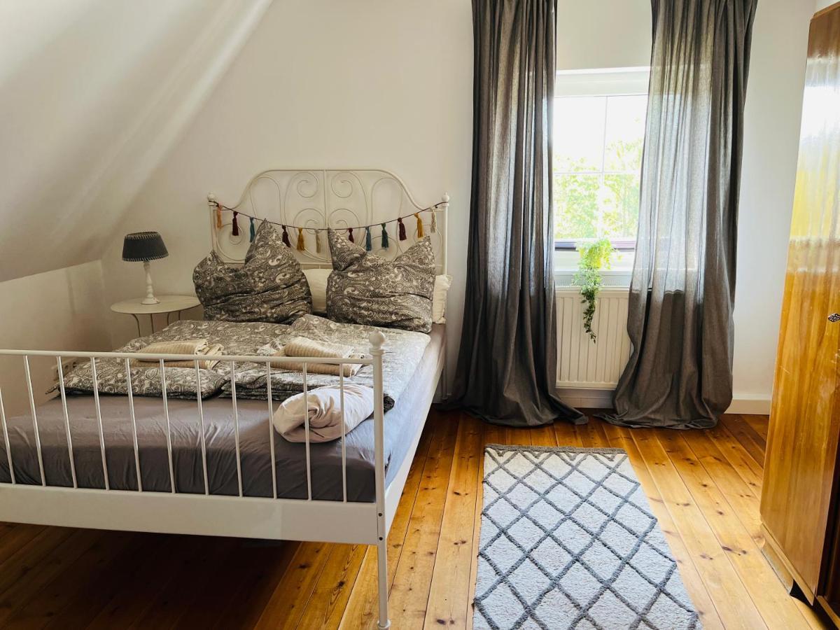 Ferienwohnung Peters Hünfeld エクステリア 写真